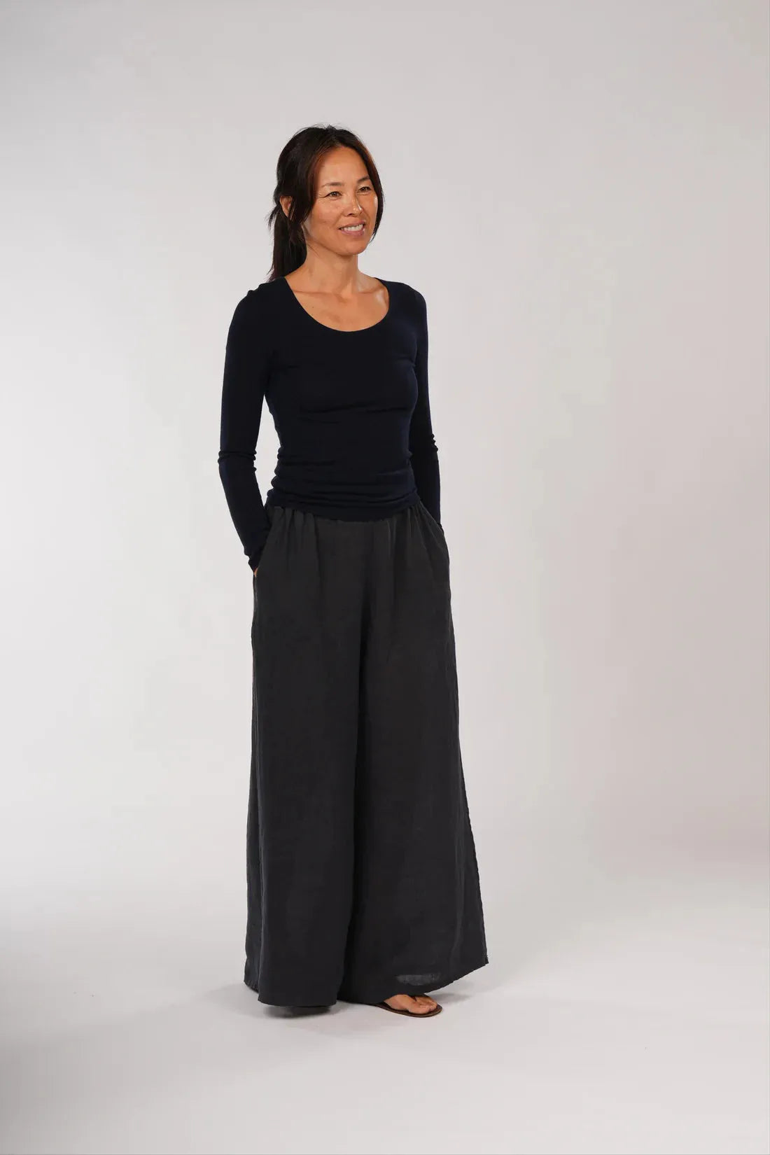 Montaigne Essential Merino Wool Scoop Neck Long Sleeve - Stay Wild Collective  Tops