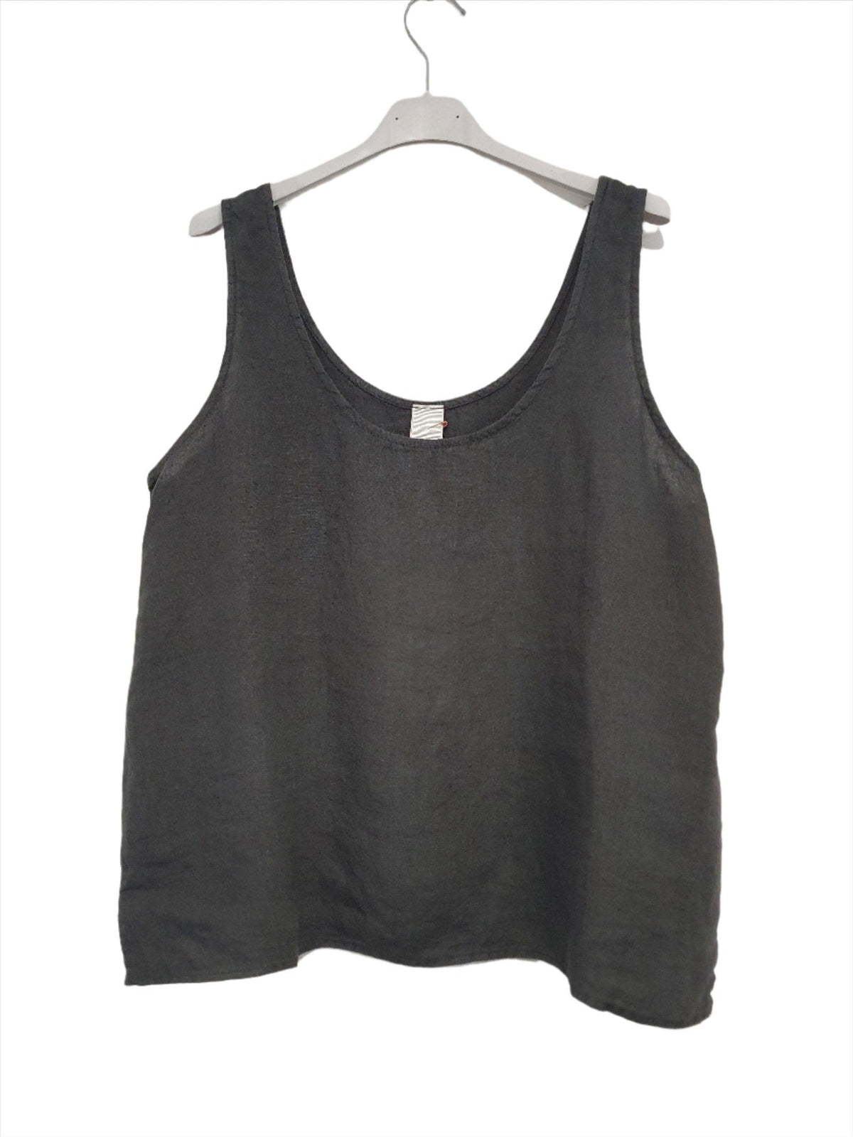 Montaigne Jolie linen tank - Stay Wild Collective