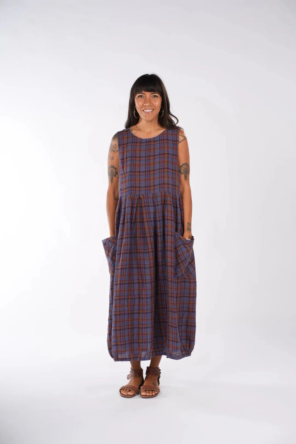 Montaigne Sartene French Linen Dress in Plaid - Stay Wild Collective  Dress
