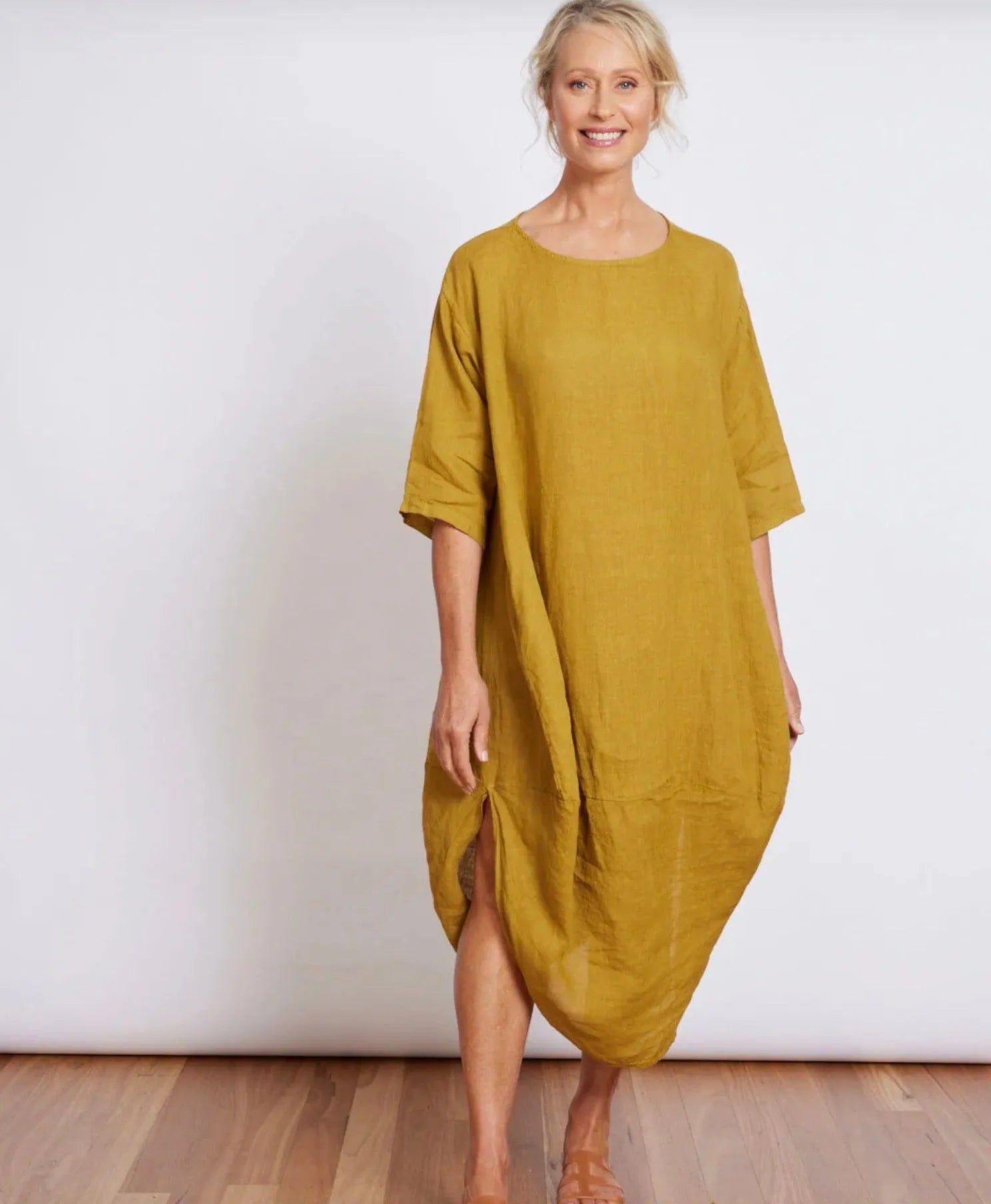 Montaigne Scallop Casual Linen Dress - Stay Wild Collective  Dress