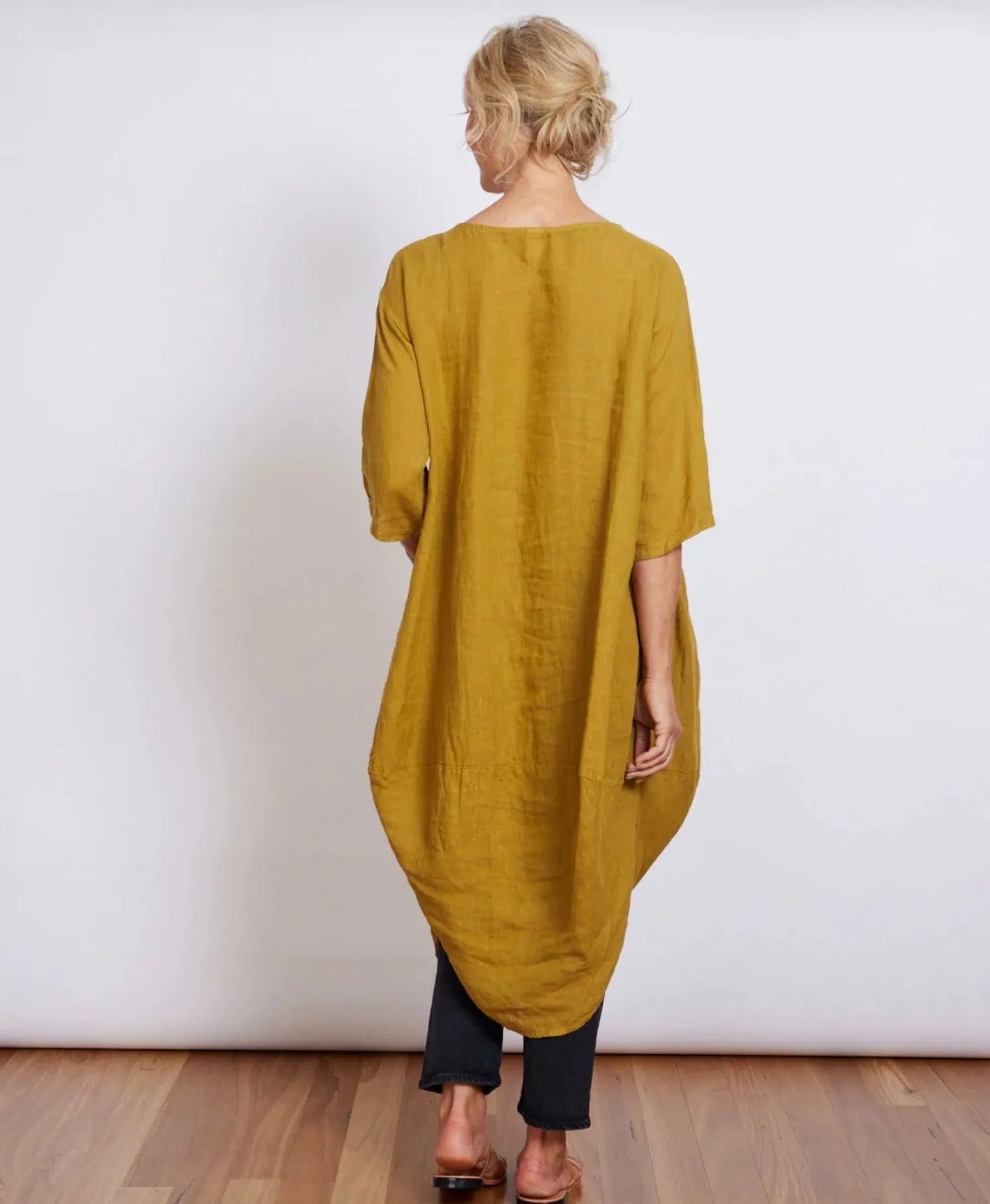 Montaigne Scallop Casual Linen Dress - Stay Wild Collective  Dress