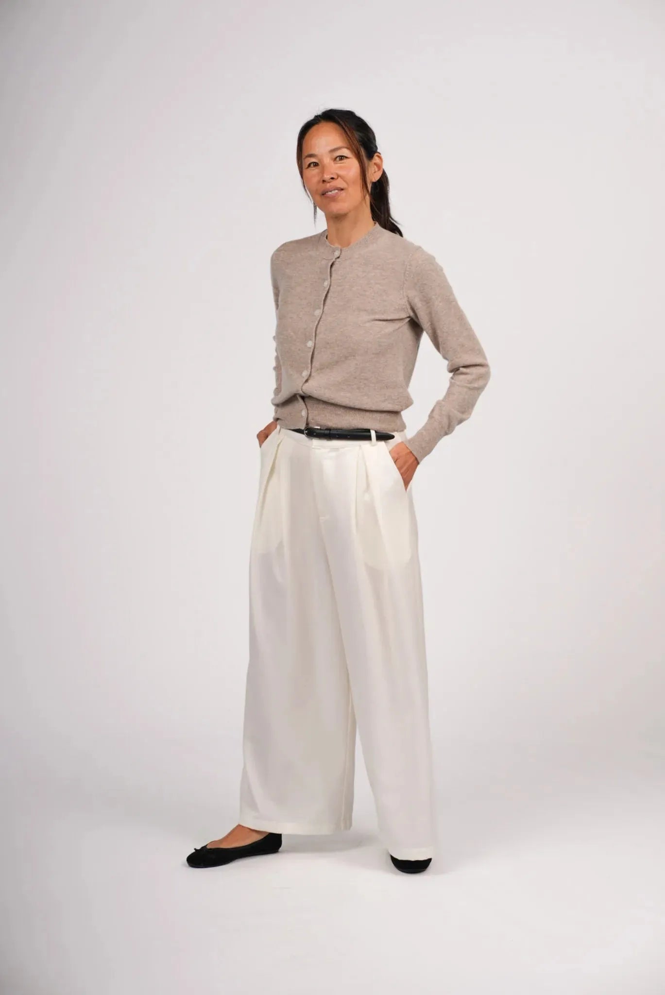  Montaigne minimalist cardigan - Stay Wild Collective  