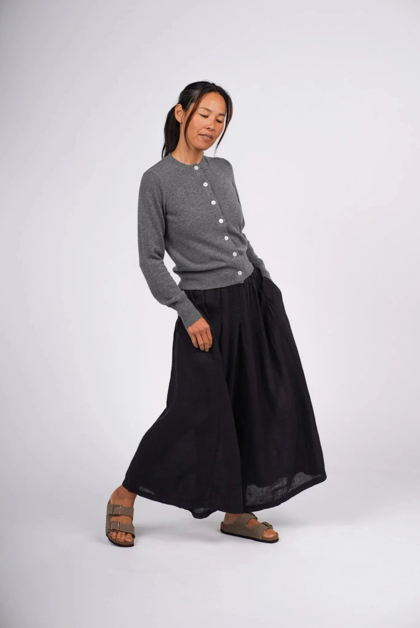  Montaigne minimalist cardigan - Stay Wild Collective  