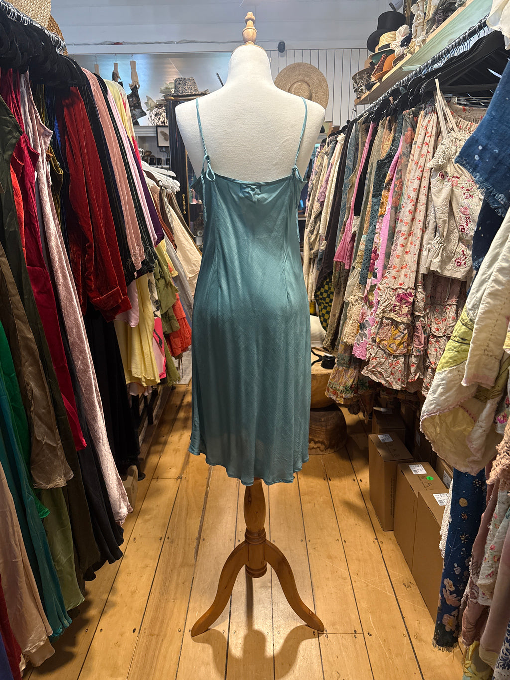Otomo Marilyn silk/linen slip midi JADE - Stay Wild Collective