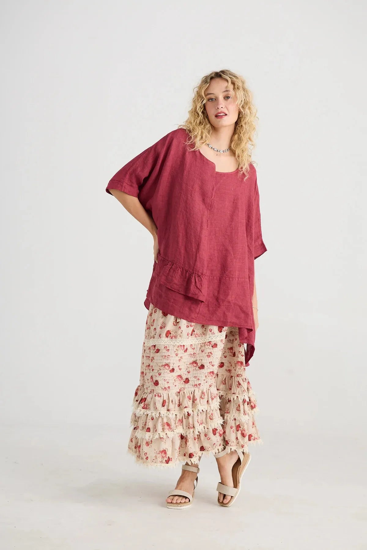 Perdita skirt red rose miss roses sister violet - Stay Wild Collective  
