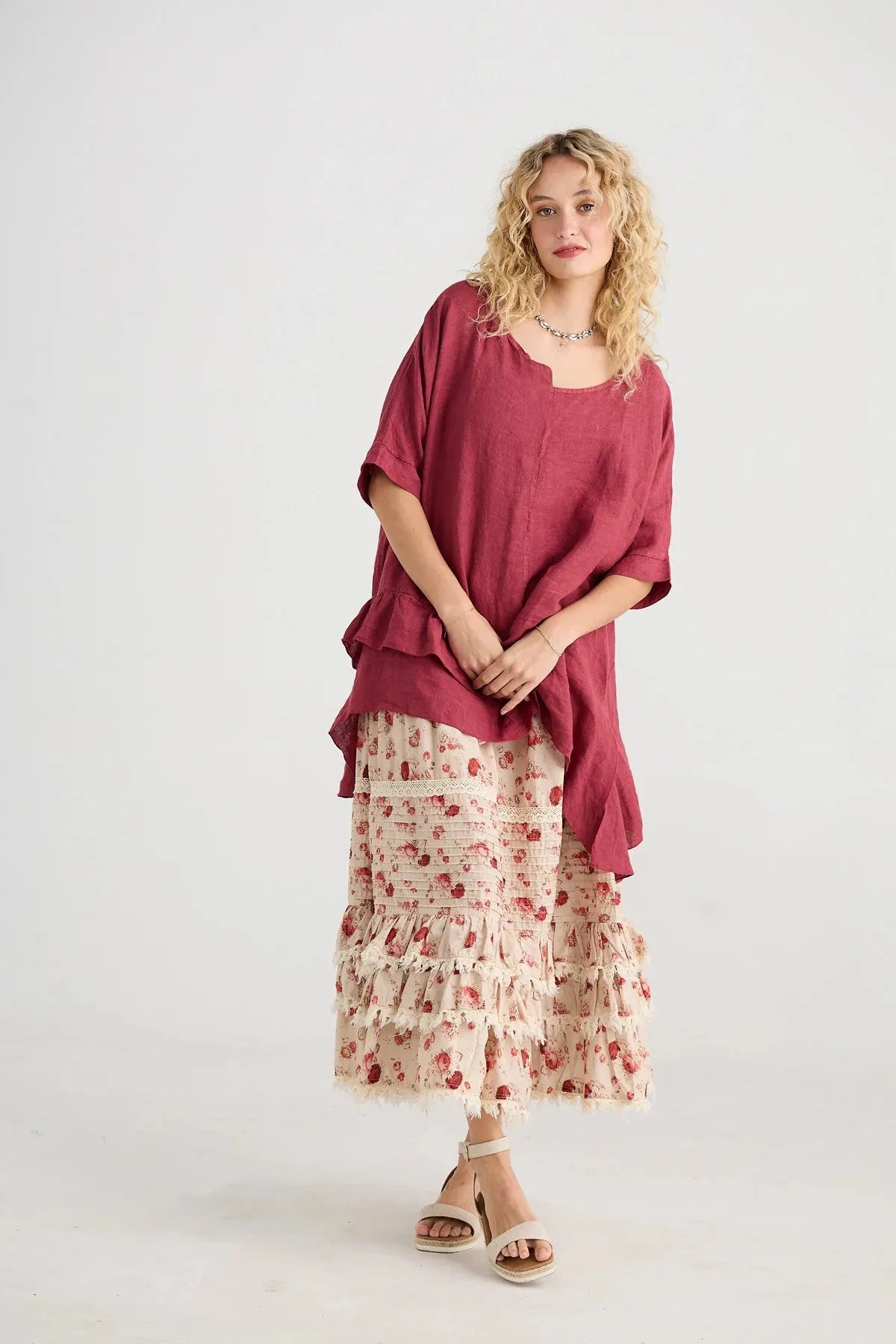 Perdita skirt red rose miss roses sister violet - Stay Wild Collective  