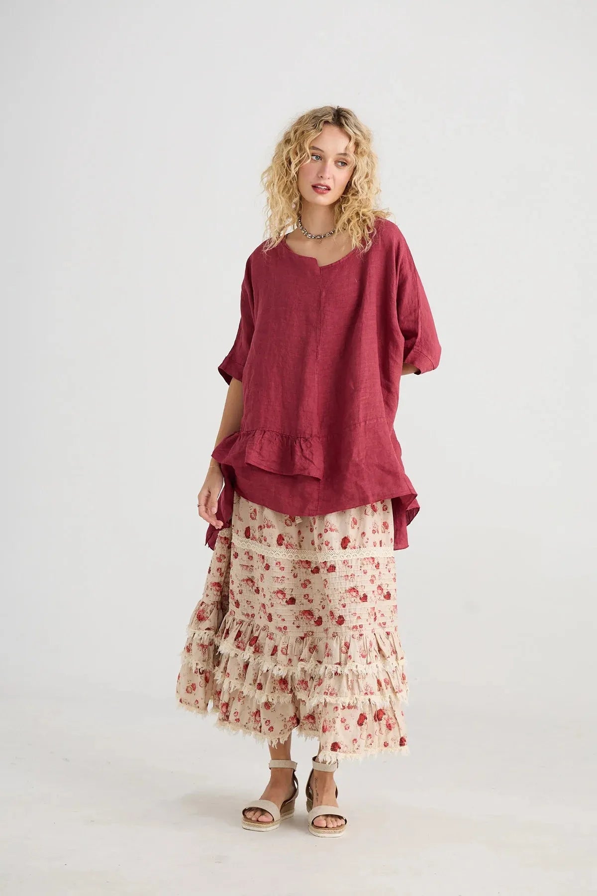 Perdita skirt red rose miss roses sister violet - Stay Wild Collective  