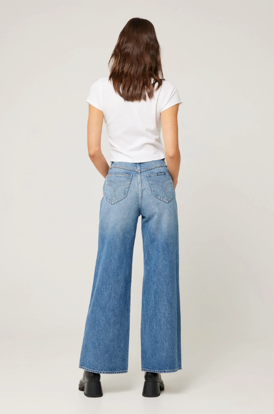   ROLLAS WOMENS STUDIO FLARE REAL WORN MID-VINTAGE BLUE SALE - Stay Wild Collective  