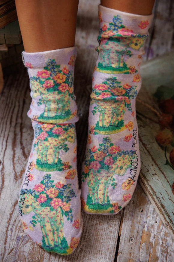 Magnolia Pearl Floral Lamb Socks MP 