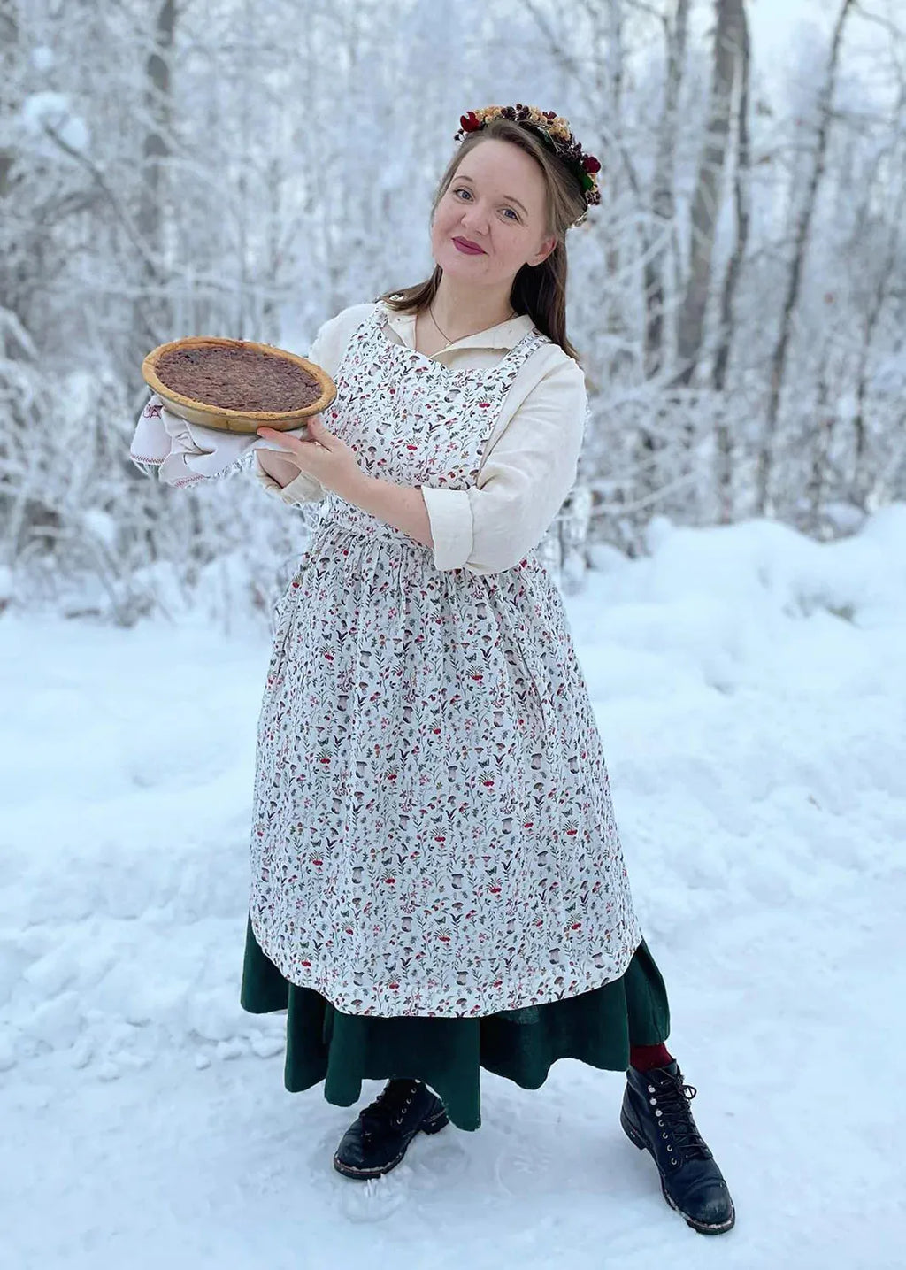 Son de Flor Prairie apron 1 - Stay Wild Collective  apron