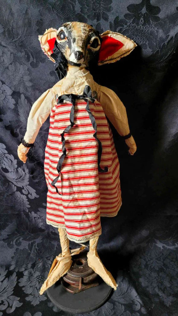 SANSHA is a sweet black fox in red ticking and stains. - Stay Wild Collective  Sculpter