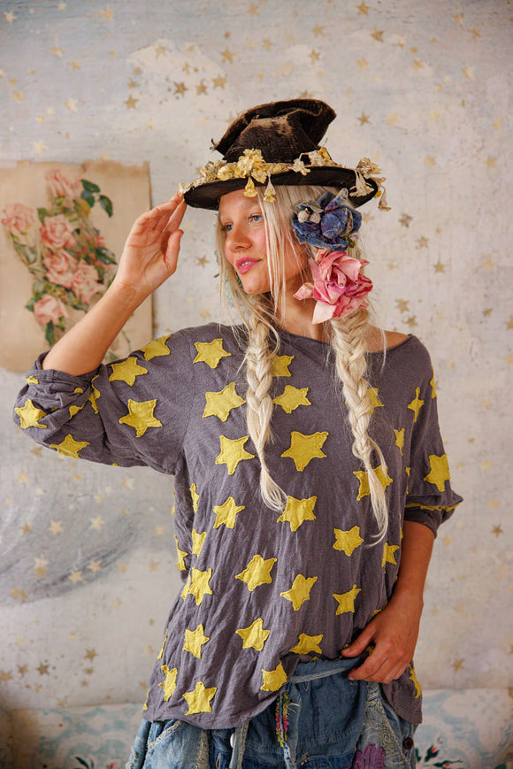 Magnolia Pearl Star Appliqué Viggo Tee 