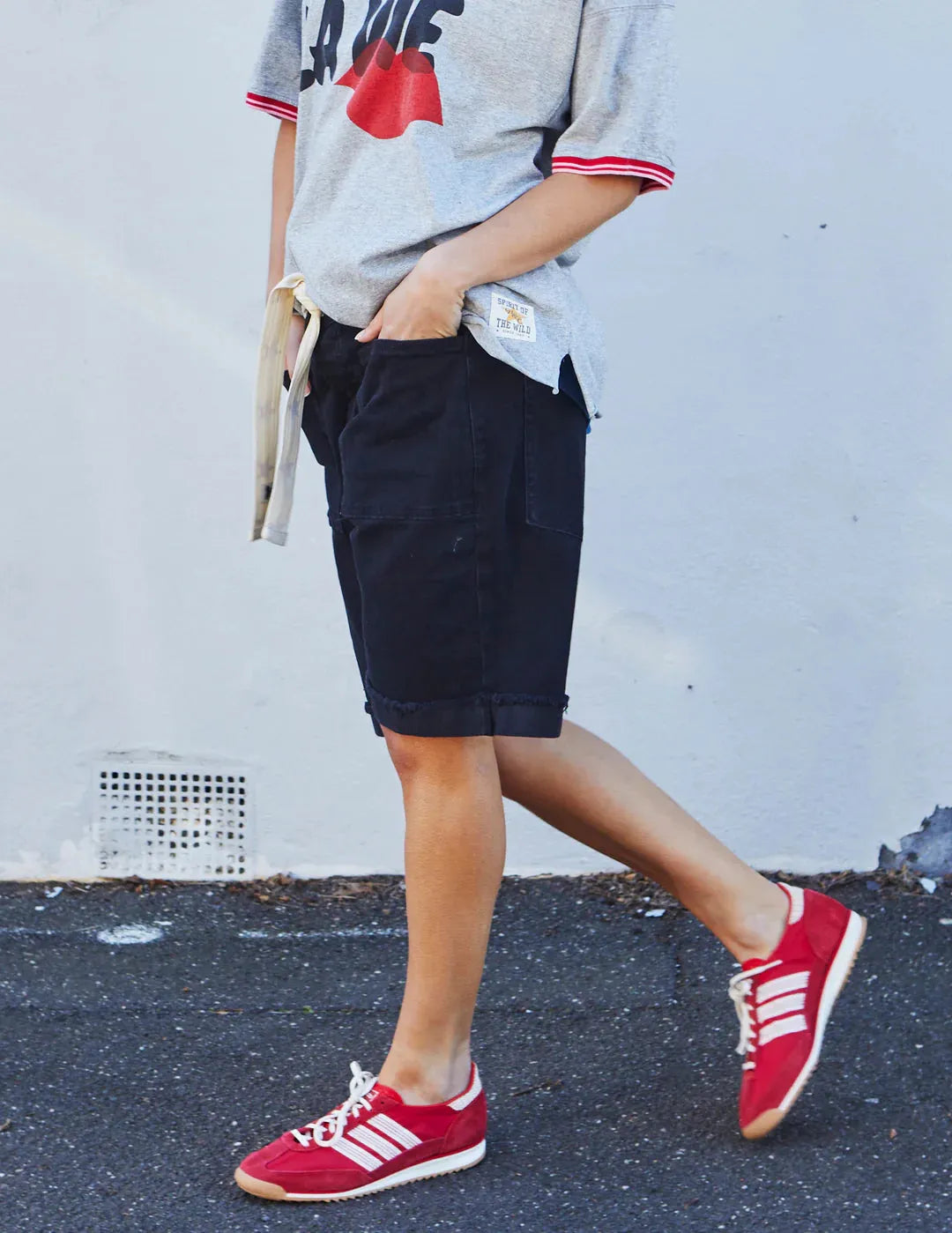 WEEKEND STRETCH SHORT - BLACK hammil and co - Stay Wild Collective  