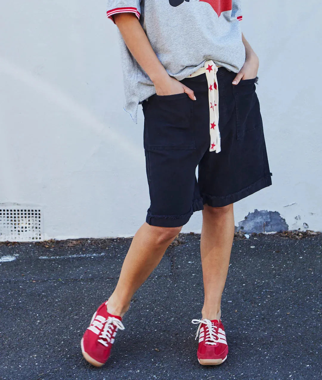 WEEKEND STRETCH SHORT - BLACK hammil and co - Stay Wild Collective  