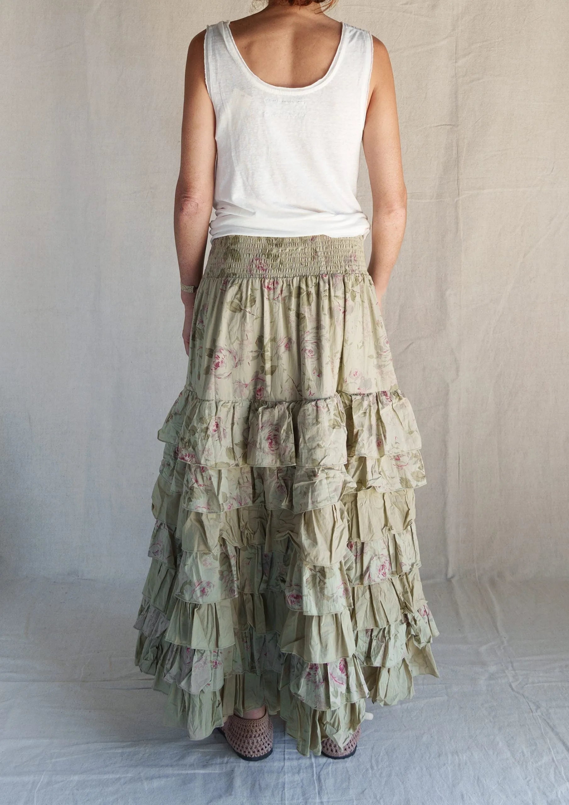  Pre order les ours Sariete skirt ~verviene fleurs - Stay Wild Collective  