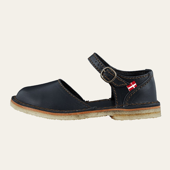 Duck Feet - Mols | Black - Stay Wild Collective  