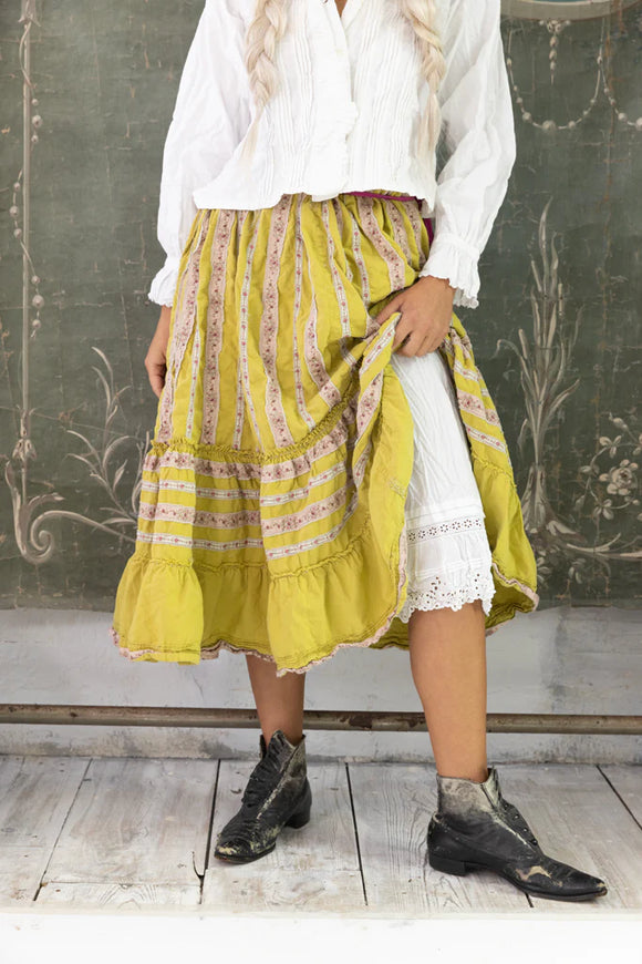 Magnolia Pearl Rose Ribbon Vara Skirt 