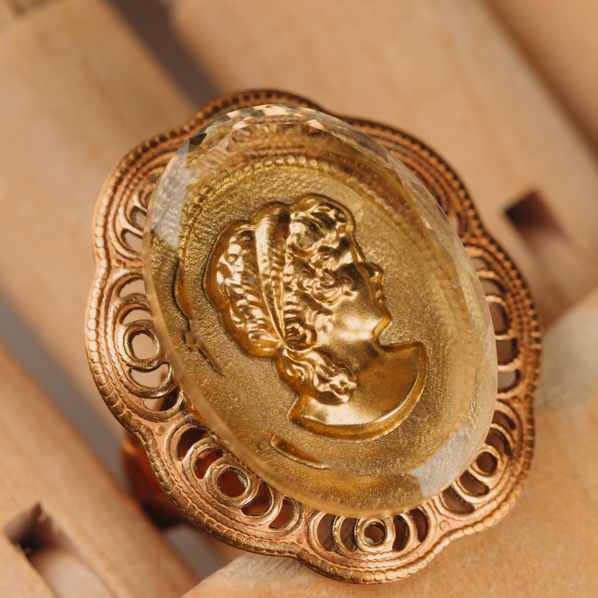 Gold sale cameo ring